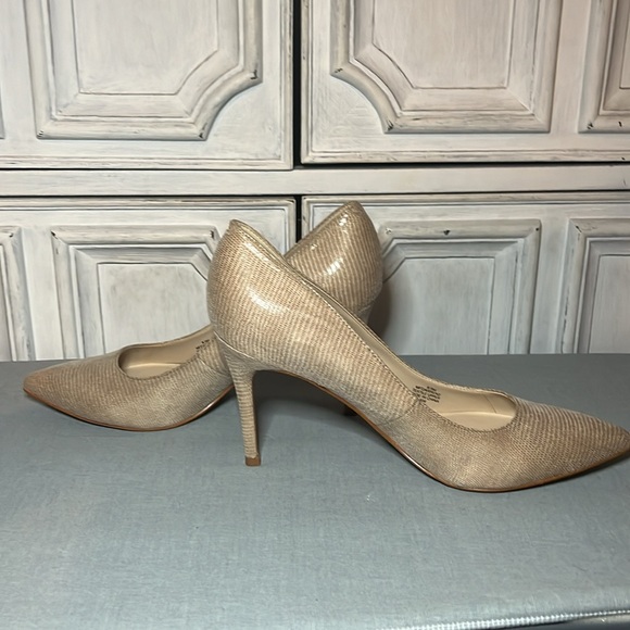 Mark Fisher NWOT Pointed Toe Nude Snake Skin 3.5 Inch Stiletto Heels Size 8.5. - Picture 7 of 11